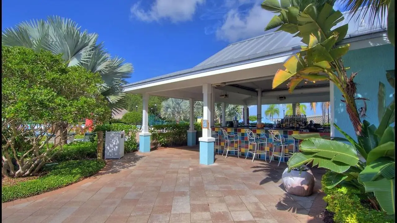 holiday-inn-express-&-suites-s-lake-buena-vista-6