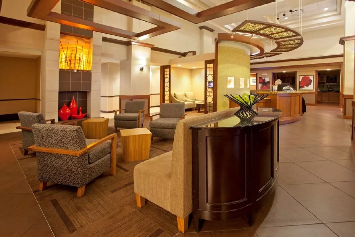 hyatt-place-across-from-universal-orlando-resort-2