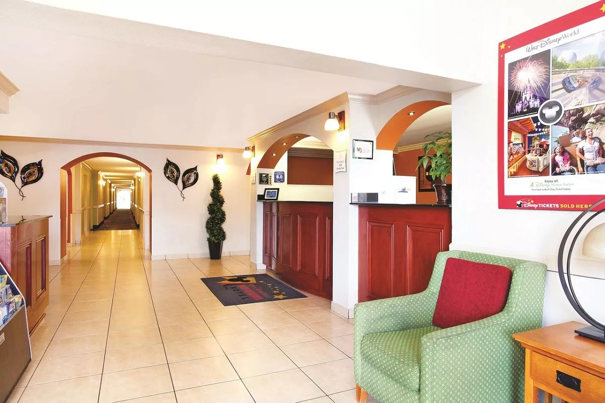 la-quinta-inn-orlando-near-universal-2