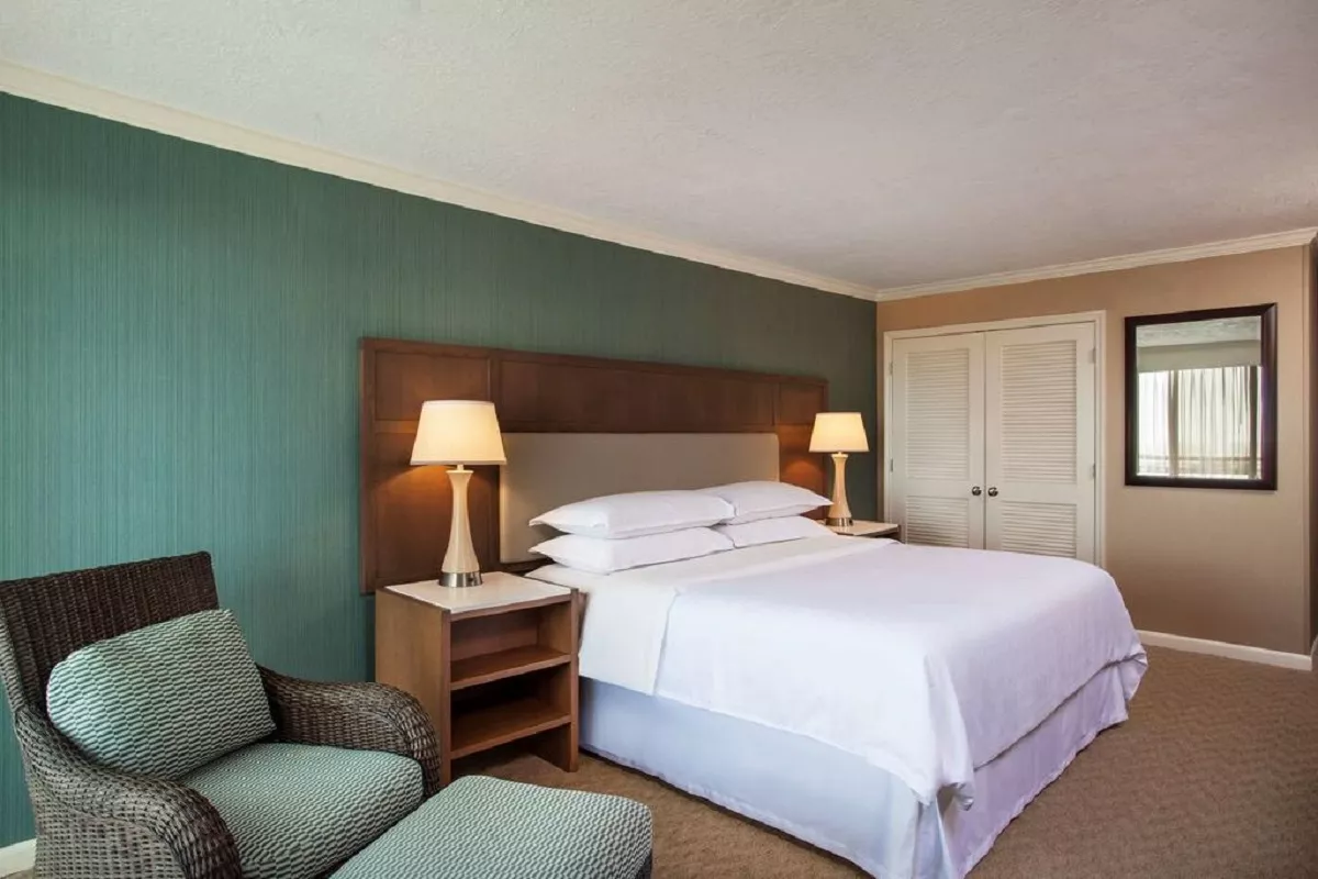 sheraton-sand-key-resort-3