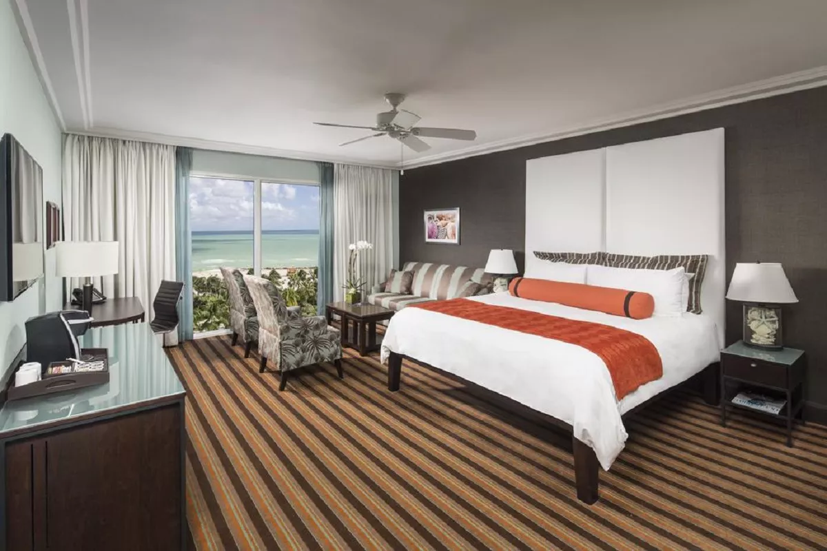 the-palms-hotel-&-spa-3