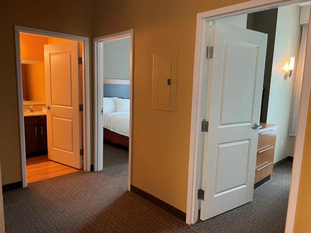 towneplace-suites-orlando-at-flamingo-crossings-5