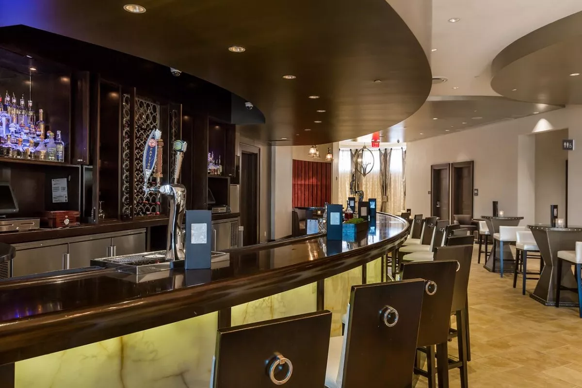 wyndham-grand-orlando-resort-bonnet-creek-2
